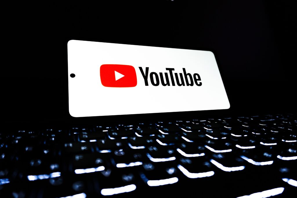 Best AI Thumbnail Makers for YouTube Videos