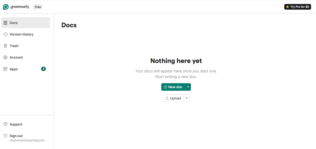 Grammarly writing assistant checking grammar and improving blog content